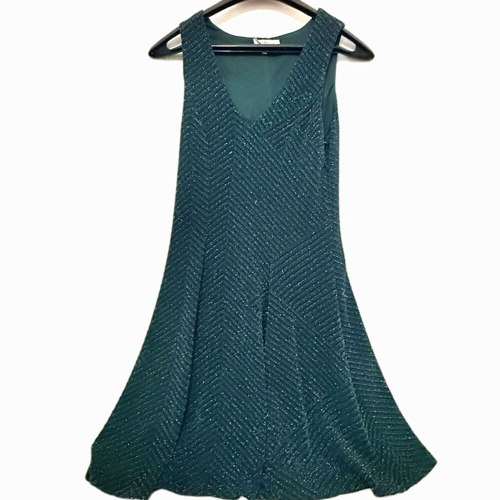 Charlotte Russe Mini Sleeveless Dress Women's Small Green V-Neck Sparkly‎